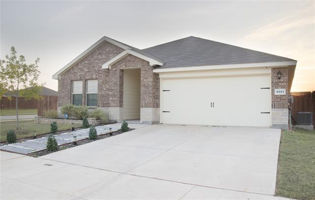 Building Photo - 9501 Mountain Mint Dr