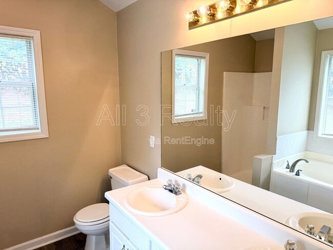 Building Photo - 545 Plantation Cove