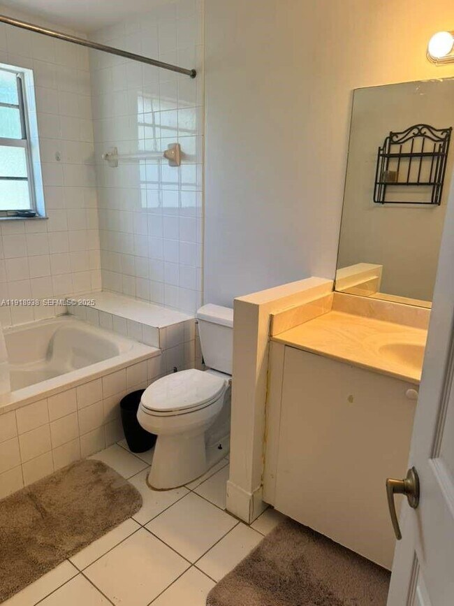 Building Photo - 3970 NW 90th Way