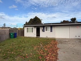 Building Photo - 5349 Fleming Ave