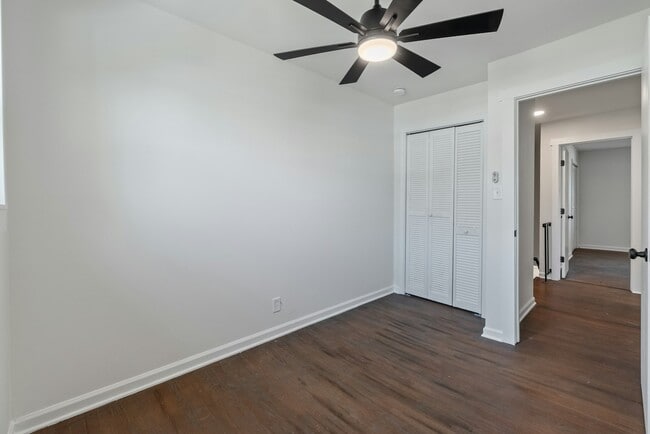 Building Photo - 12 Grove St