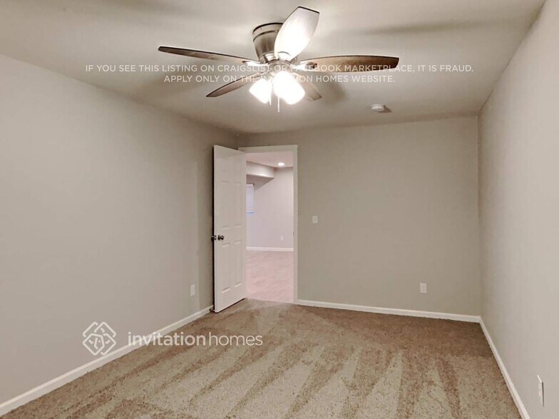 Building Photo - 7175 Araia Dr