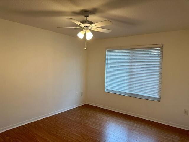 Building Photo - 401 Villa Cir