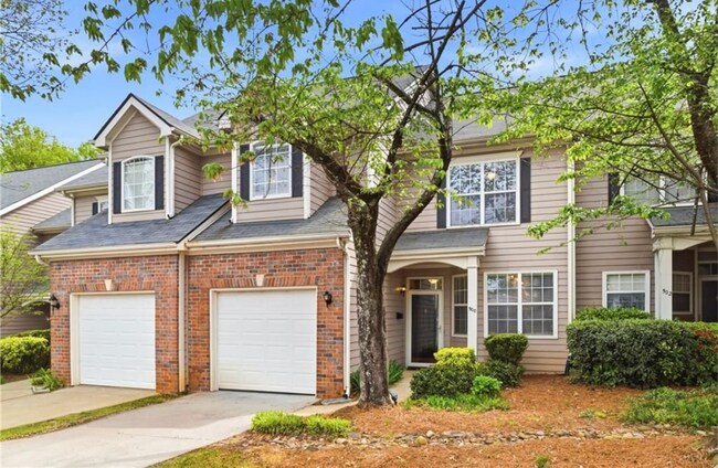 Building Photo - 2BR Townhome in Summerhill with Garage and Exterior Maintenance Included