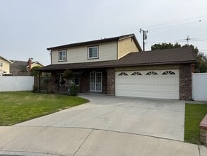 Building Photo - ***READY FOR IMMEDIATE OCCUPANCY*** 3BD/2.5BA HOME IN ARTESIA***