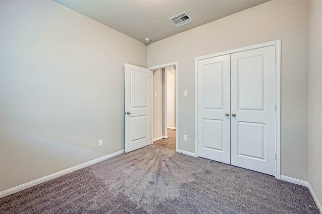 Building Photo - 24010 Barnett Overlook