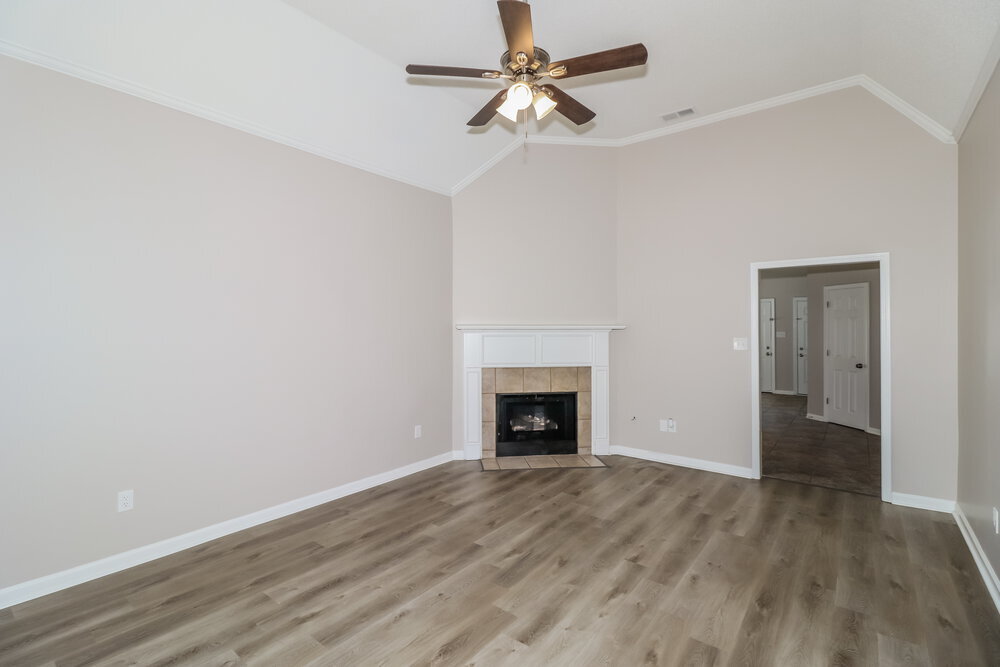 Building Photo - 607 E Ashley Glen Cir