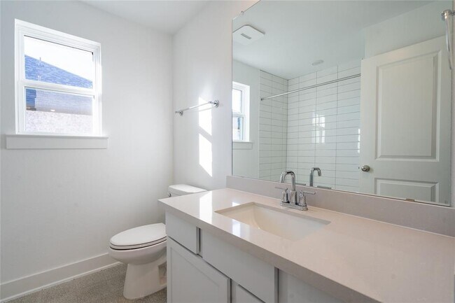 Building Photo - 237 Milam Crk Dr