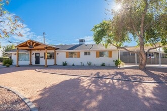 Building Photo - 6749 E Wilshire Dr