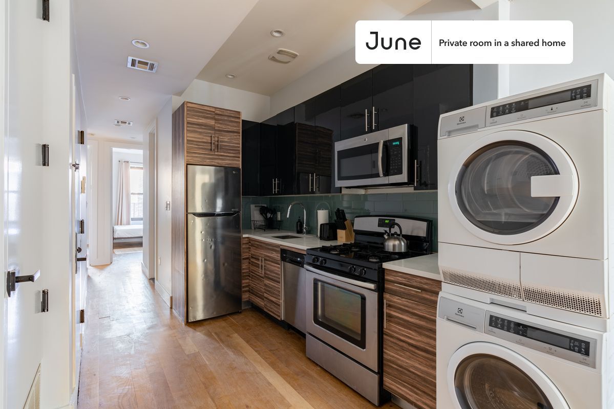 Building Photo - Room in Shared 3 bed/1 bath home in Central Harlem