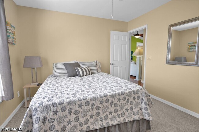 Building Photo - 3749 SW 1st Pl