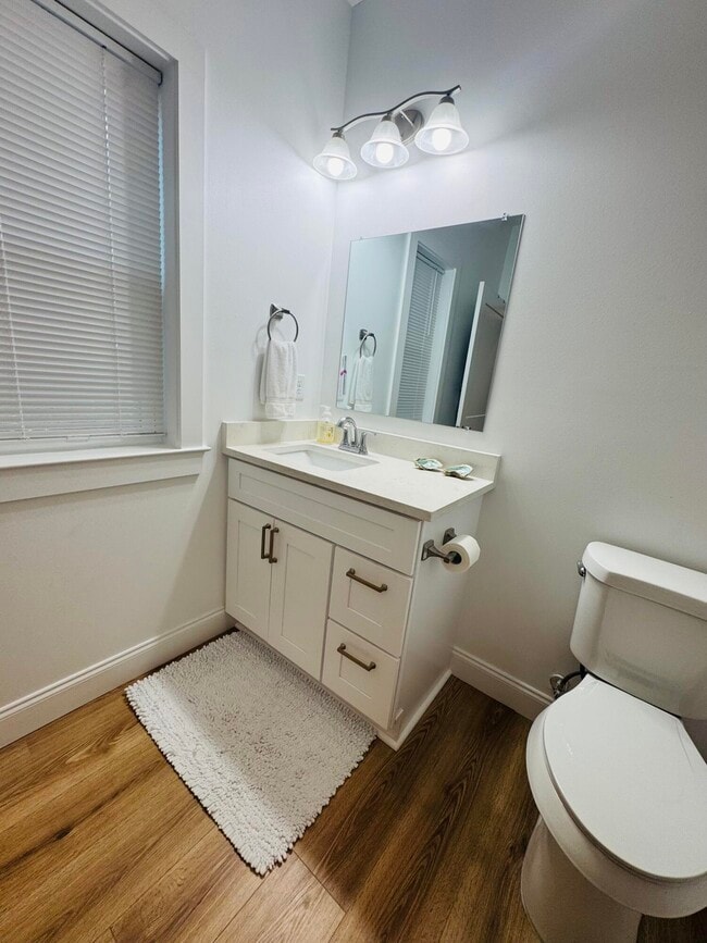 Building Photo - 48 4th St