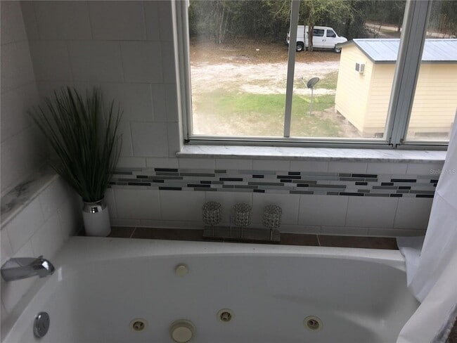 Building Photo - 11609 NW 62nd Pl