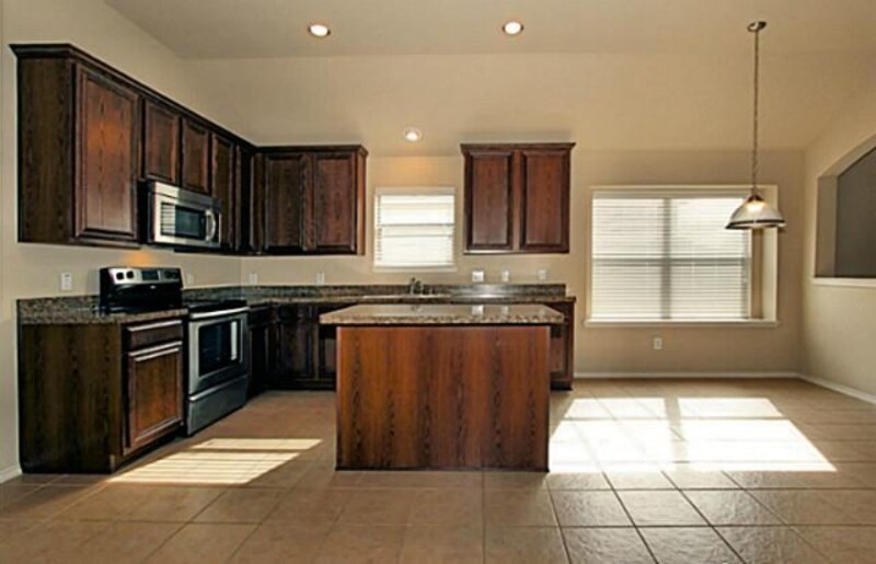 Building Photo - 508 Highmoor Ct