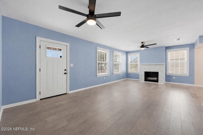 Building Photo - 2741 Hendricks Ave