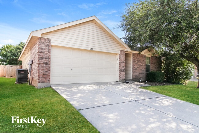 Building Photo - 1105 Eagle Claw Dr