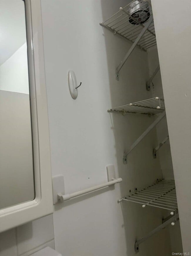 Building Photo - 88 Nichols Ave