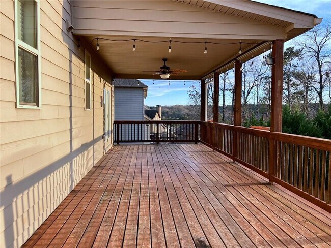 Building Photo - 3733 Dragon Fly Ln SE