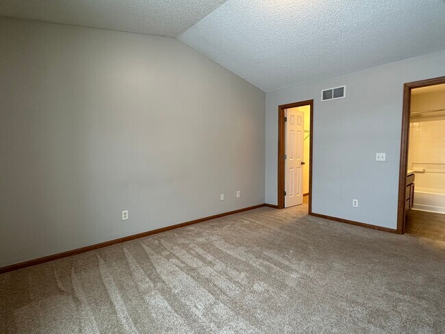 Building Photo - 4880 149th St N