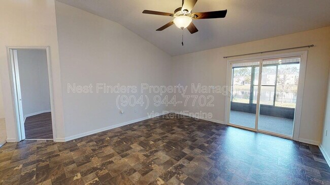 Building Photo - 517 S Aberdeenshire Dr