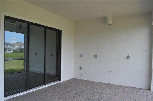 Building Photo - 34109 Tributary Ct