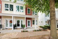 Building Photo - 1206 Porter St