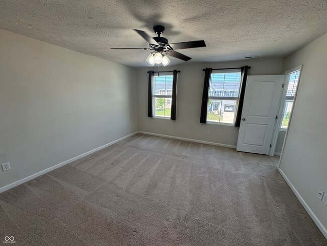 Building Photo - 204 Dietz Dr