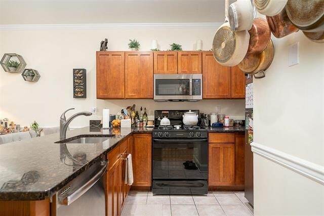 Building Photo - 501 9th St