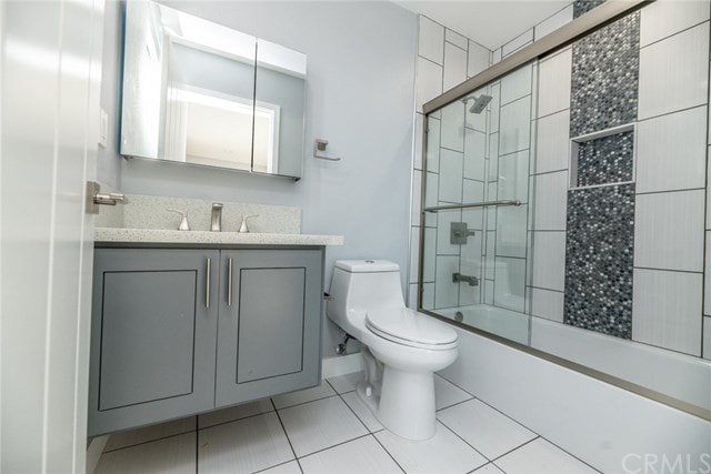 Building Photo - 1118 N Heliotrope Dr