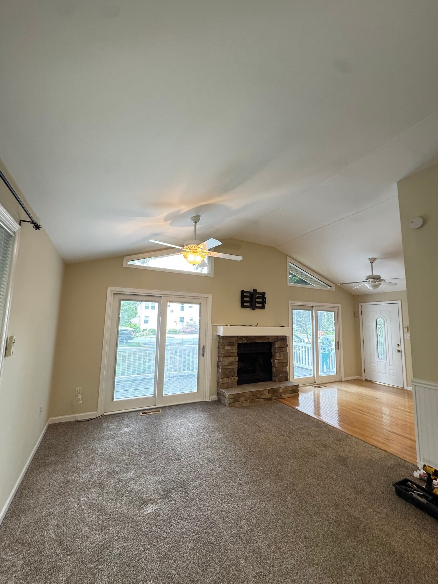 Building Photo - 40 Sundial Cir