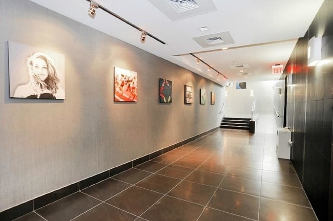 Building Photo - 109 Gold Street