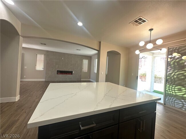 Building Photo - 11126 Evvie Ln