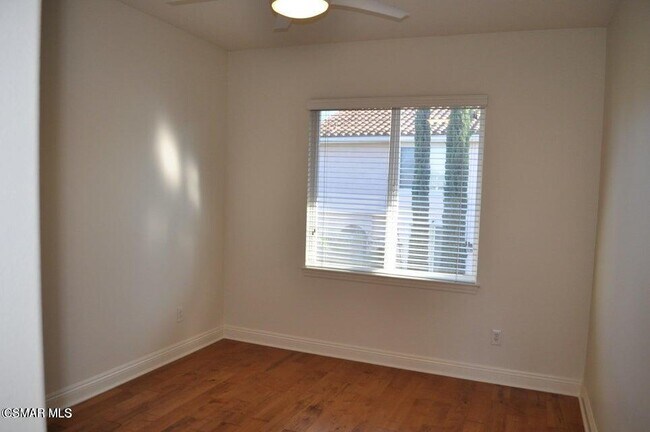 Building Photo - 1596 Blue Canyon St