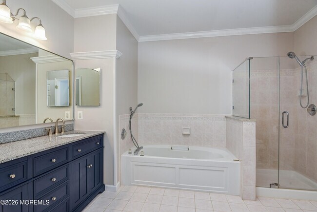 Building Photo - 574 St Andrews Pl
