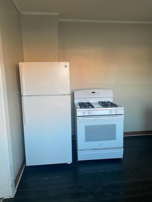 Building Photo - 230 Pullman Ave