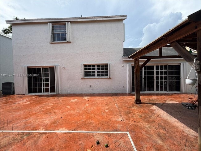 Building Photo - 14444 SW 92nd Terrace