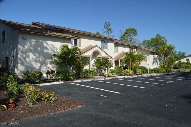 Building Photo - 26560 Southern Pines Dr
