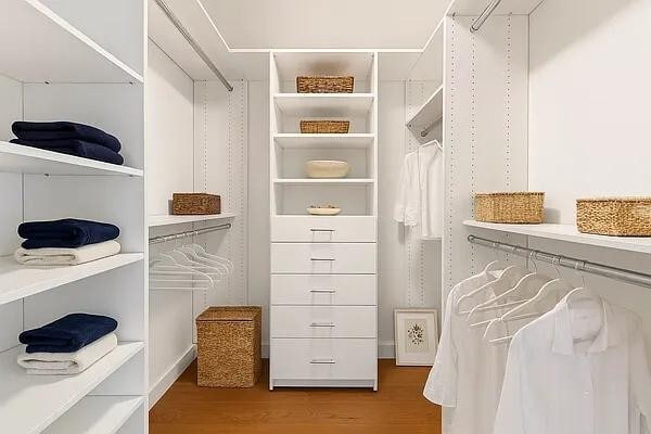 Building Photo - 202 Broome St