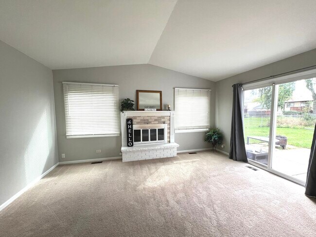 Building Photo - 1669 Cape Breton Ct