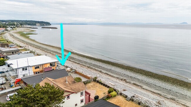Building Photo - 1455 Edwards Dr