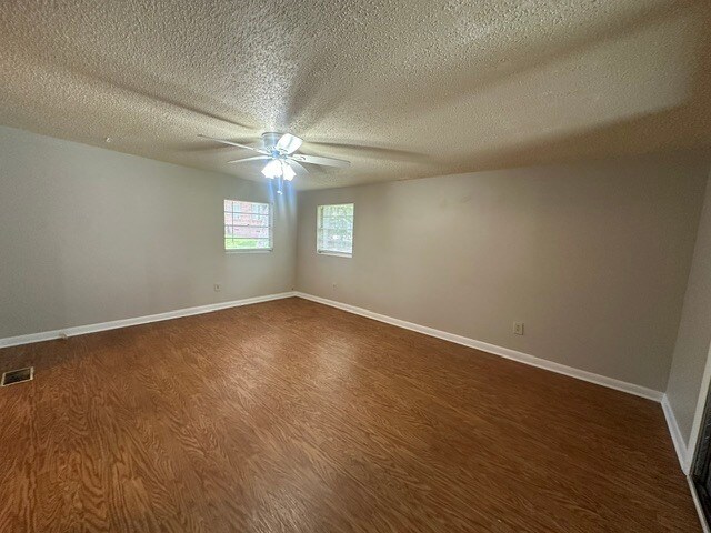 Building Photo - Cozy 1 Bedroom 1 Bath in the heart of Murray Hill