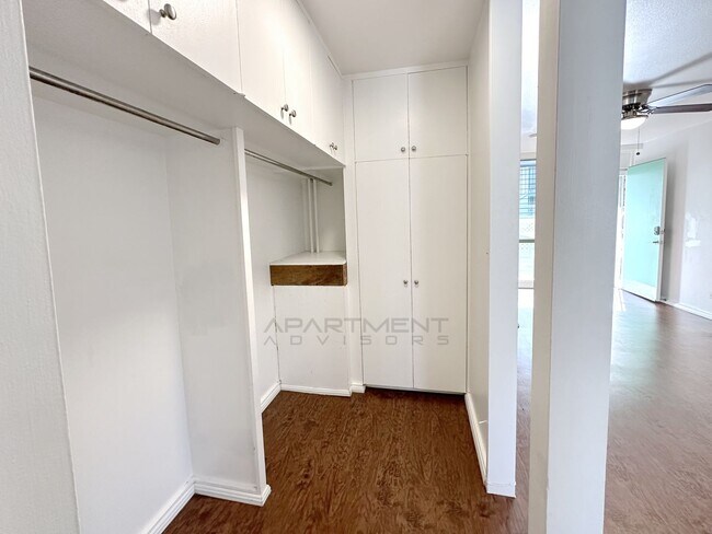 Building Photo - 3340 Campbell Ave