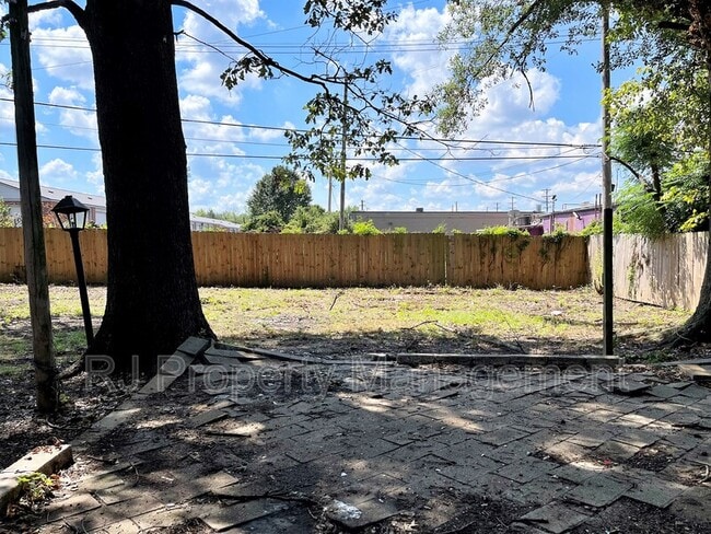 Building Photo - 1711 Goodhaven Dr