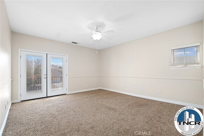 Building Photo - 17998 Vista Point Dr