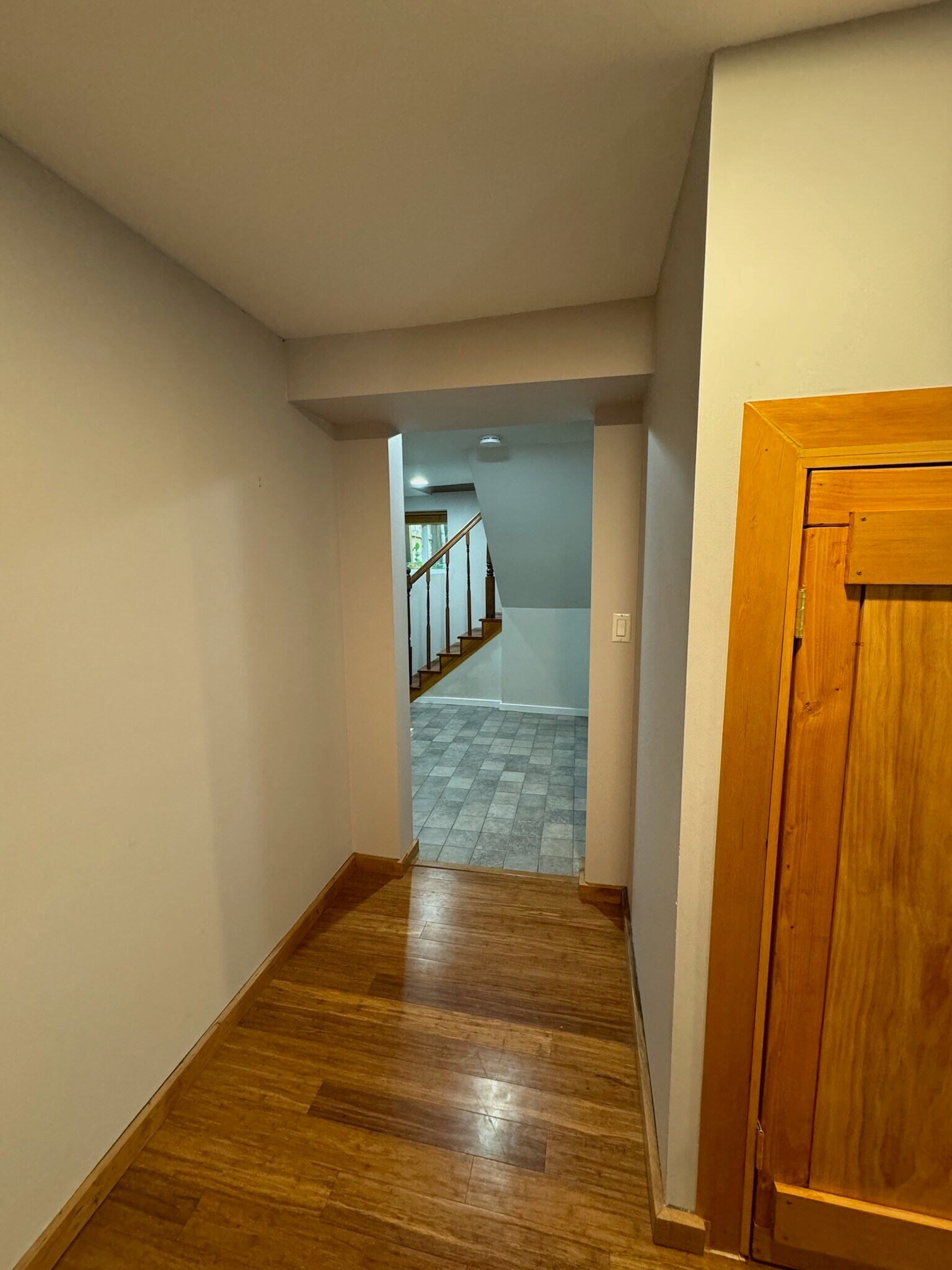 Building Photo - 634 NE 28th Ave