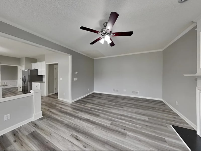 Building Photo - 3015 Donamire Ave NW