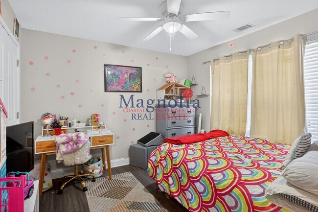 Building Photo - 3 bedrooms, 2 bathrooms in Richmond HIll's White Oak Subdivision! Close to I95, Savannah, Pooler ...