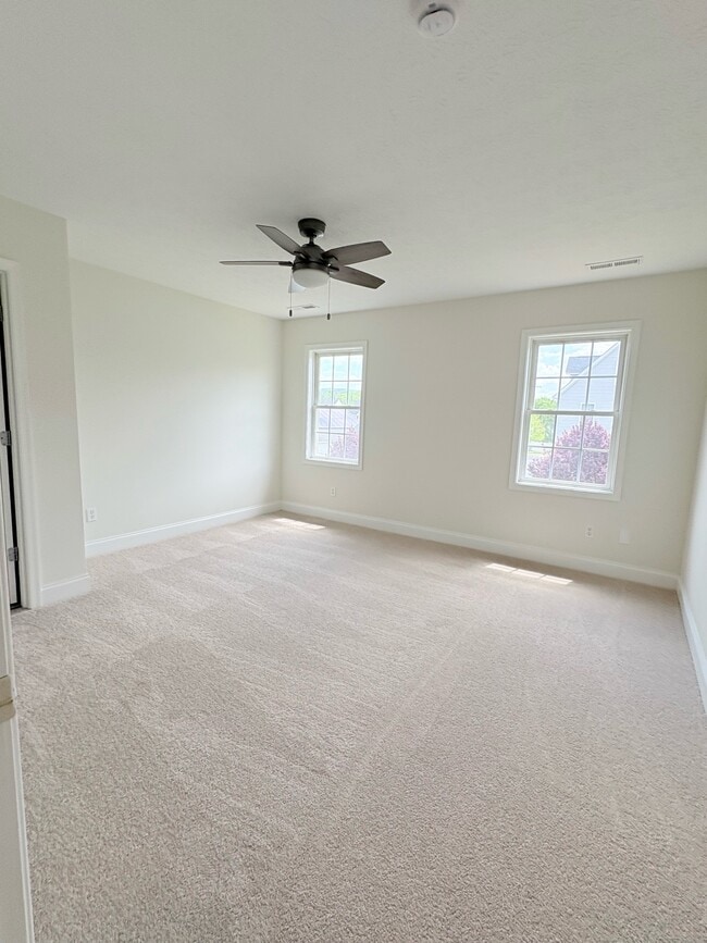 Building Photo - 129 Forever Ct