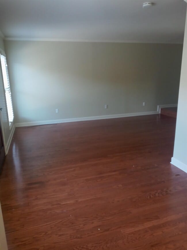 Building Photo - 676 Hotchkiss Ln