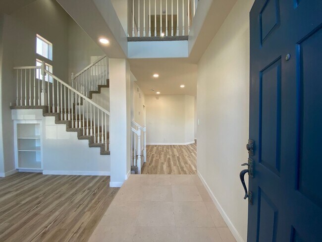 Building Photo - Beautiful Remodeled Home in Carlsbad Village!